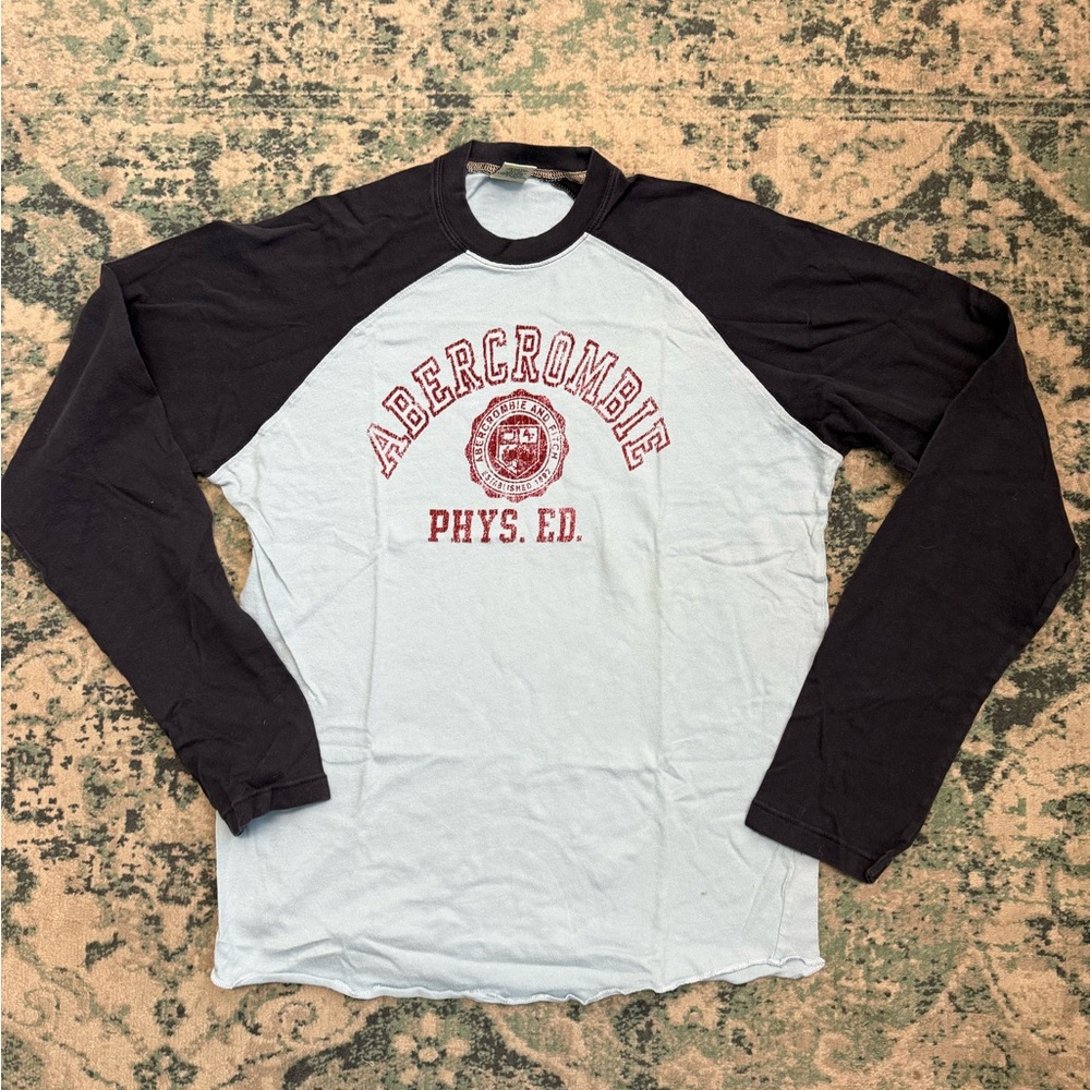 Vintage Abercrombie & Fitch Men's Black and Sky Blue Long Sleeve Tee Large
